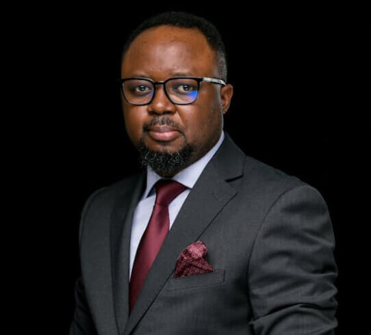 Leitora da revista Pão com Badjia